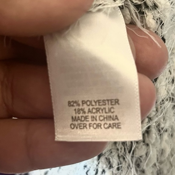 Womans’s Extra Cozy Sweater w/ Pockets/ open Front! - Picture 5 of 13